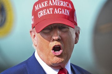 Trump Warns Zelenskyy: Move Fast or Risk Losing Ukraine