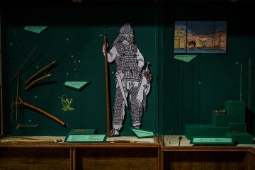 An empty glass display cases at the Kherson Regional Museum on December 22, 2022. Illustrative photo. (Source: getty Images)