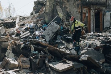 Kyiv Neurologist Loses Both Children, Aged 19 and 21, in Russian Missile Strike on April 24