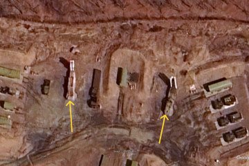 Russia Installs Dozens of Fake S-300 and S-400 Systems in Far East to Mask Air Defense Gaps