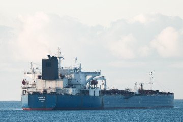 The oil tanker “Grinch”, suspected of belonging to the Russian's shadow fleet, is seen outside the coast of Martigues near the port of Marseille-Fos on January 25, 2026. Illustrative image. (Photo: Getty Images)