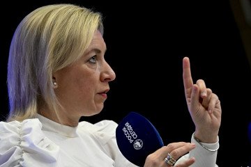 Maria Zakharova, portavoz del Ministerio de Asuntos Exteriores de Rusia. Moscú ha emitido un ultimátum exigiendo la evacuación de las misiones diplomáticas extranjeras en Kyiv ante la amenaza de bombardeos inminentes.