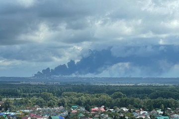Smoke rises over Russia’s Ufa oil refining complex following a reported Ukrainian drone strike on the Bashneft-UNPZ refinery in Ufa, Russia, on August 2, 2026. (Photo: Exilenova+) Smoke rises over Russia’s Ufa oil refining complex following a reported Ukrainian drone strike on the Bashneft-UNPZ refinery in Ufa, Russia, on August 2, 2026. (Photo: Exilenova+)