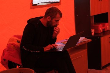 Ukraine Turns to Starlink and Fiber to Keep Blackout Shelters Online