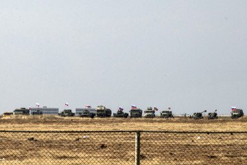 Damascus May Expel Russian Troops from Strategic Qamishli Base