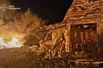 A damaged residential building following a Russian attack on Kyiv region. (Source: State Emergency Service)