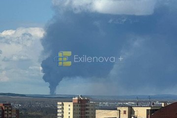 A large plume of smoke rises over Orsk following a reported drone strike on industrial infrastructure, April 29, 2026. (Source: Exilenova+)