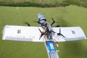 Russian “Molniya” drone carrying an FPV munition, 2025. (Source: Serhii Flesh)