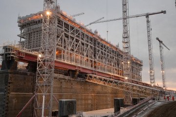 Construction of Russia’s Novatek Arctic LNG 2 project in Belokamenka, Murmansk region, November 29, 2021. (Source: Getty Images) Construction of Russia’s Novatek Arctic LNG 2 project in Belokamenka, Murmansk region, November 29, 2021. (Source: Getty Images)