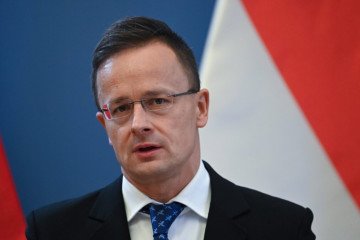 Hungarian Minister Szijjártó Questions Summit on Peace for Ukraine Due to Russia’s Absence