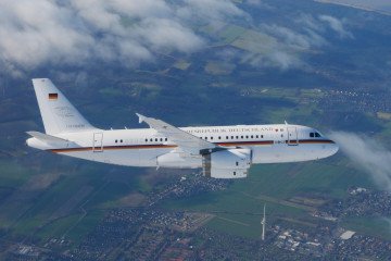 Un buque de guerra chino ciega con un láser un avión de reconocimiento alemán durante una misión de la UE en el Mar Rojo