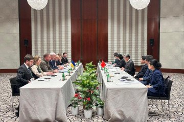 Zelenskyy Says China May Join Peace Talks if It Provides Security Guarantees for Ukraine Zelenskyy Says China May Join Peace Talks if It Provides Security Guarantees for Ukraine