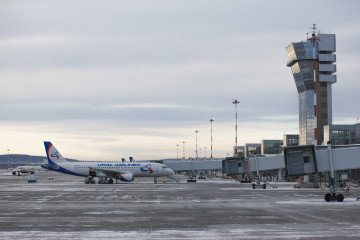 UK Issues Record $1.3 Million Fine to Sabre Over Services Provided to Russia's Ural Airlines Aircraft of Ural Airlines on the apron of Koltsovo International Airport on December 09, 2014 in Yekaterinburg, Russia. Illustrative photo. (Source: Getty Images)