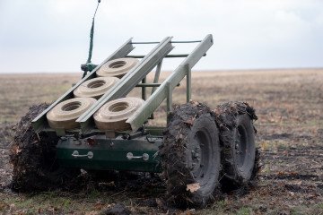 A Ukrainian ground robotic system takes part in a training exercise in Kharkiv region, January 2025. (Source: Getty Images)