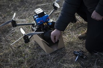 Ukraine’s Drone Manufacturing Surges, With Over 20 New Fiber-Optic Models Certified in 2025