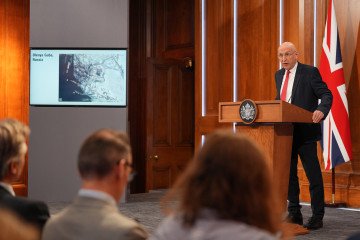 UK Military Intelligence Reports Mounting Russian Losses as Recruitment Fails to Keep Pace Defense Secretary John Healey at 9 Downing Street on April 9. (Source: Getty Images)