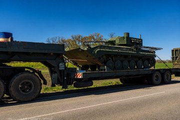 A Ukrainian BMP Equipped With a Suspected Spanish-Made Guardian 30 Combat Turret Is Transported by the 146th Separate Repair and Recovery Regiment. (Source: 146th Separate Repair and Recovery Regiment)