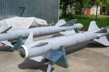 Russian Aircraft Accidentally Drops Its Own Missile on Belgorod Region