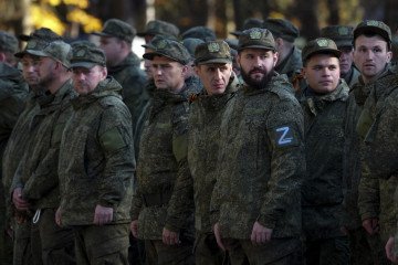 Russia Throws More Troops Into Ukraine and Suffers Even Bigger Losses Russia Throws More Troops Into Ukraine and Suffers Even Bigger Losses