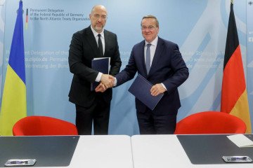 Ukraine and Germany Seal Landmark Pact to Co-Produce Lynx IFVs and Repair Leopard Tanks