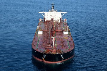 The tanker Boracay from Russia's so-called "shadow fleet" suspected of being involved in drone flights over Denmark on October 1, 2025 off the coast of the western France. Illustrative photo. (Source: Getty Images)
