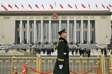 Ucrania reclama más de 150 combatientes chinos en el ejército ruso, Pekín rechaza las acusaciones - WSJ