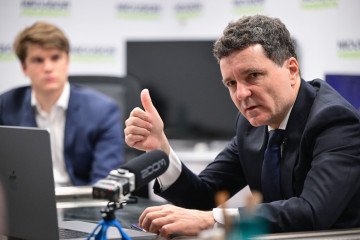 Romanian Presidential Candidate Emphasizes Continued Support for Ukraine as Key to Regional Security