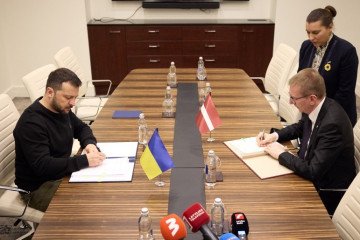 Ukraine and Latvia Sign New Security Agreement