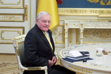 US Special Envoy Kellogg Heads to Ukraine Next Week to Discuss Military Aid