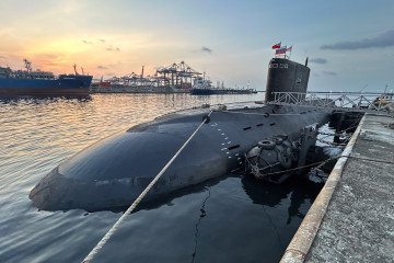 Russian Navy submarine RFS Petropavlovsk-Kamchatsky arrives at Tanjung Priok Port in Jakarta, Indonesia, on March 31, 2026. (Source: Getty Images) Russian Navy submarine RFS Petropavlovsk-Kamchatsky arrives at Tanjung Priok Port in Jakarta, Indonesia, on March 31, 2026. (Source: Getty Images)