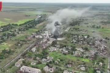 Ukrainian Forces Withdraw from Urozhayne in Donetsk Region to Preserve Lives Due to Intense Russian Shelling