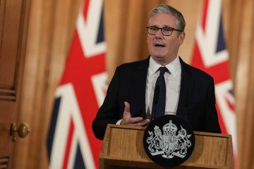 “It Was Reckless”: Keir Starmer Condemns Russian Frigate for Firing Warning Shots at Civilian Yacht in English Channel Britain's Prime Minister Keir Starmer attends a press conference at Downing Street on June 15, 2026 in London, England. (Source: Getty Images)