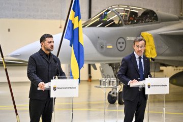 Ukraine's President Volodymyr Zelenskyy and Swedish Prime Minister Ulf Kristersson address a press conference at the F16 air flotilla in Uppsala, Sweden on May 28, 2026. (Source: Getty Images)