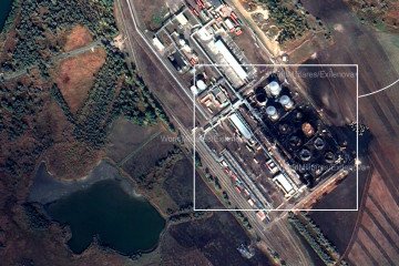 Satellite imagery shows damage to storage tanks at the Novoshakhtinsk Petroleum Products Plant’s oil-loading terminal in Rostov-on-Don following a drone strike on October 10, 2026. (Source: Exilenova+)