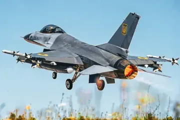 Ukrainian Air Force F-16 fighter armed with AIM-9 Sidewinder missiles during flight operations. (Source: Ukrainian Air Force) Ukrainian Air Force F-16 fighter armed with AIM-9 Sidewinder missiles during flight operations. (Source: Ukrainian Air Force)
