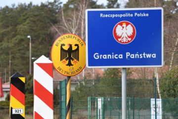 German and Polish border posts stand on the road at the Ahlbeck border crossing to the Polish town of Swinemünde on the Baltic Sea island of Usedom. (Source: Getty Images) German and Polish border posts stand on the road at the Ahlbeck border crossing to the Polish town of Swinemünde on the Baltic Sea island of Usedom. (Source: Getty Images)
