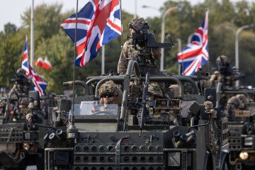 Boris Johnson Warns UK May Need to Deploy Ground Troops to Ukraine if Trump Cuts Support Boris Johnson Warns UK May Need to Deploy Ground Troops to Ukraine if Trump Cuts Support
