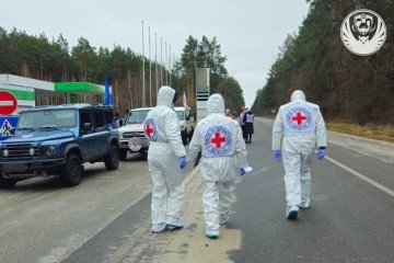 Ukraine’s Repatriation Effort Brings Home Remains of Thousands of Fallen Soldiers International Red Cross team members prepare for a repatriation operation. (Source: Coordinating Headquarters for the Treatment of Prisoners of War)