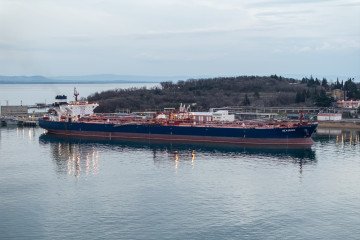 Russia Diversifies Oil Trade Routes With First-Ever Naphtha Shipment to Vietnam Amid Sanction Pressure