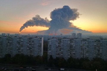 Smoke rises over Moscow after a Ukrainian strike hit the Moscow Oil Refinery in Kapotnya on September 20, 2026. Smoke rises over Moscow after a Ukrainian strike hit the Moscow Oil Refinery in Kapotnya on September 20, 2026.