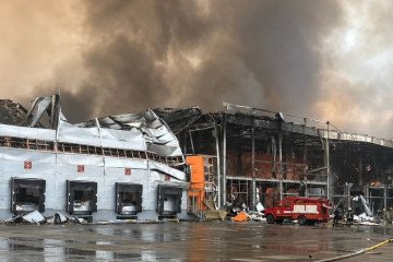 Firefighters respond to a Bosch Ukraine warehouse complex destroyed during Russia's overnight ballistic missile attack on August 5. (Source: Bosch Ukraine)