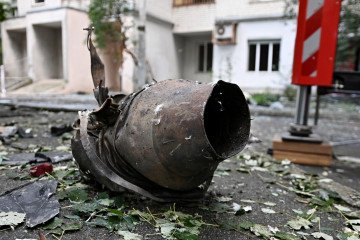Jet engine from a Russian Geran-5 strike drone recovered in Kyiv after an attack on September 25, 2026. (Source: Getty Images) Jet engine from a Russian Geran-5 strike drone recovered in Kyiv after an attack on September 25, 2026. (Source: Getty Images)