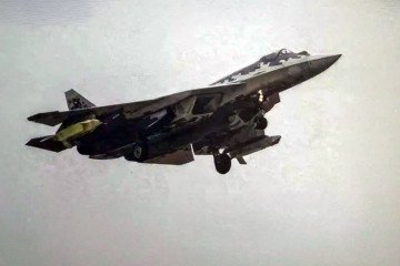 Russian Su-57 fighter jet with two S-71 or S-71M mounted. Russian Su-57 fighter jet with two S-71 or S-71M mounted.