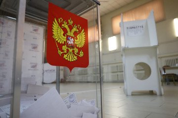 One in Ten Seats in Russia’s New Parliament Handed to Invasion Veterans Citizens cast their ballots at a polling station in Moscow, Russia, on September 19, 2026, during the country's parliamentary elections. (Source: Getty Images)