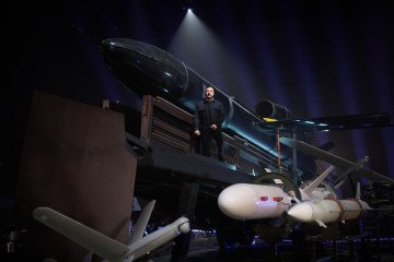 Ukrainian President Volodymyr Zelenskyy with Ukraine’s latest war tech during a congratulatory address to the workers of Ukraine’s defense-industrial complex, April 13, 2026. (Source: ZelenskyyUa/X)