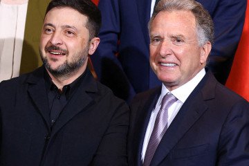 Ukrainian President Volodymyr Zelenskyy and US special envoy Steve Witkoff. (Source: Getty Images)