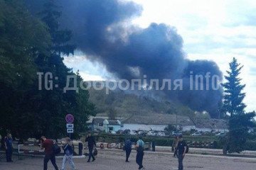 Russian Shelling Traps 148 Miners Underground in Donetsk Region