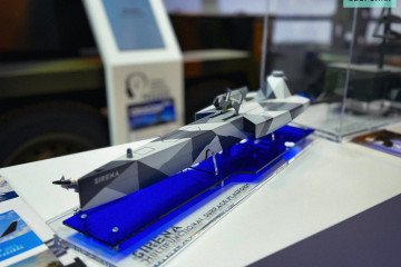 Scale model of the Sirena autonomous maritime electronic warfare platform displayed at Eurosatory 2026 in Paris. (Source: Oboronka) Scale model of the Sirena autonomous maritime electronic warfare platform displayed at Eurosatory 2026 in Paris. (Source: Oboronka)