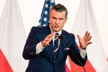 U.S. Defense Secretary Hegseth Orders Pentagon 8% Annual Defense Budget Cuts U.S. Defense Secretary Hegseth Orders Pentagon 8% Annual Defense Budget Cuts