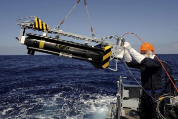 Illustrative image. HMS Bangor deploys SeaFox-C off Libya in 2011.
